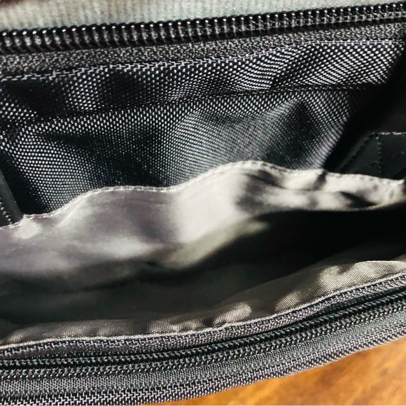 Dell shoulder hand laptop bag multiple compartment pockets black 14”X18” - Picture 12 of 15